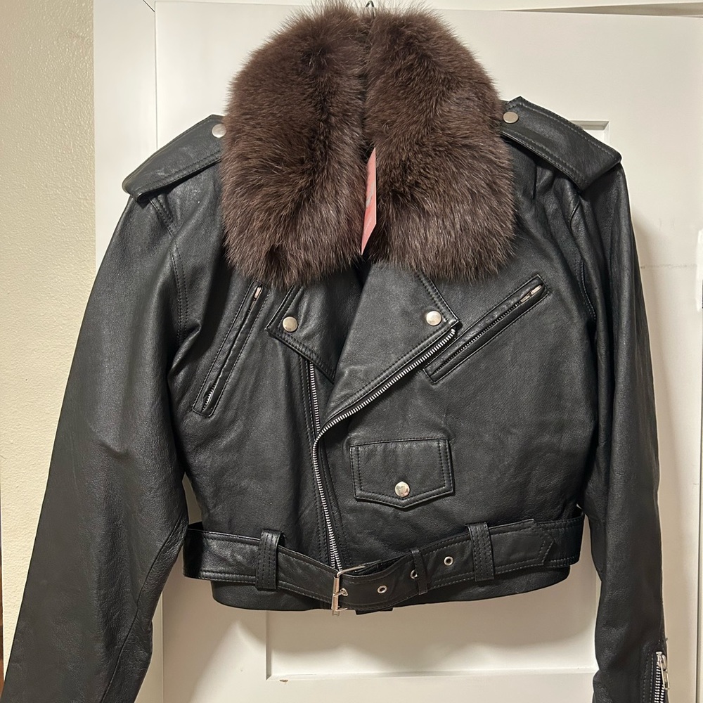 Vintage Moto Leather Jacket w/ fur collar trim